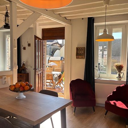 jolie maison de campagne avec piscine intérieur chauffée Fontaine-la-Gaillarde Extérieur photo