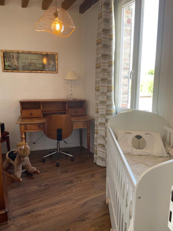 jolie maison de campagne avec piscine intérieur chauffée Fontaine-la-Gaillarde Extérieur photo