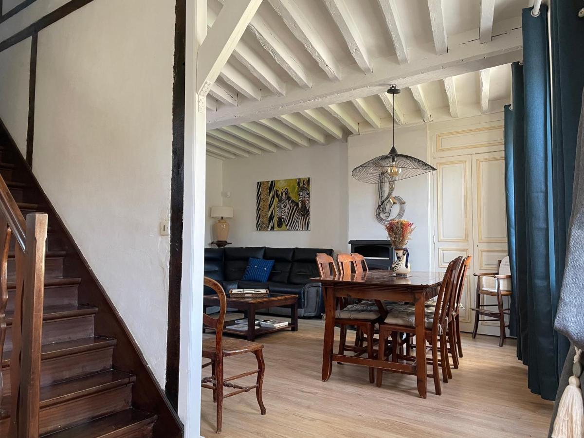 jolie maison de campagne avec piscine intérieur chauffée Fontaine-la-Gaillarde Extérieur photo